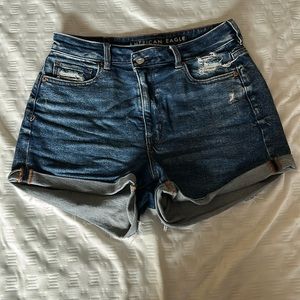 American Eagle Crossover Waist Mom Short